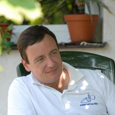 Profilová fotografie Davida Ratha z Facebooku v roce 2012