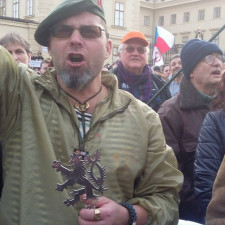 Virus se šíří rychle, přidáš se?