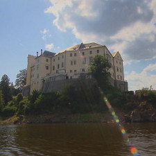 Zámek Orlík je vlastněn Schwanzerbergy