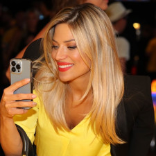 Eva Perkausová patří mezi naše nejkrásnější moderátorky