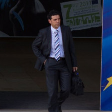 Evropská unie vznikla formálně dne 1. listopadu 1993 na základě Smlouvy o Evropské unii, která je známá jako Maastrichtská smlouva