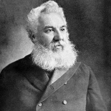 Graham Bell měl šťastný život. Našel lásku a vymýšlel jeden přístroj za druhým