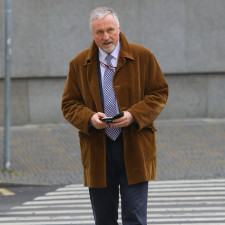 Ví expremiér Mirek Topolánek víc?