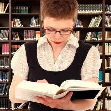 Koronavirus obohatí slovníky o nová slova. Čechy humor neopouští