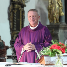 Zbigniew Czendlik je římskokatolický kněz