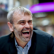 Robert Šlachta je z trojčat. Všichni se jmenují Robert Šlachta. Přísahám