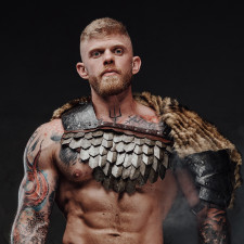 Vikingové mapovali oblasti západně od Anglie na Island, do Grónska a do Vinlandu, dále také na východ a na jih přes Rusko do Konstantinopole, Persie a Arábie