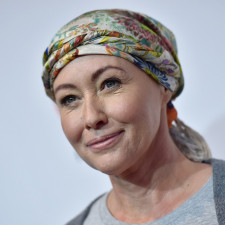 Shannen Doherty je ve světě známá hlavně jako Brenda Walshová. V současnosti bojuje s rakovinou prsu v těžkém stadiu