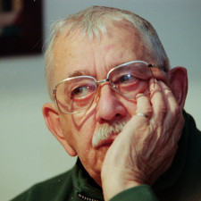 Herec byl o dvacet let starší než Jana Brejchová. Ta se zamilovala do Jaromíra Hanzlíka a Vlastimila Brodského opustila