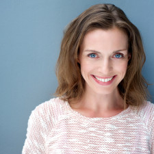 Jedním z tipů, jak vypadat mladší, je obyčejný úsměv