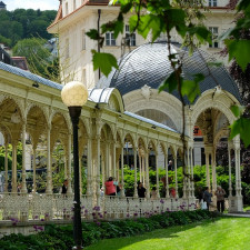 Klidný měsíc v lázních se zdravotní péčí je snem mnohých z nás