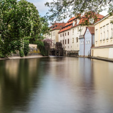 Nádherná pražská Čertovka nabízí několik zajímavých pohledů, které možná neznáte