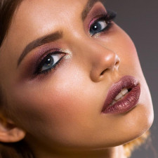 Krásná pokožka není vždy zadarmo. Někdy o ni musíme bojovat, ale stojí to za to...