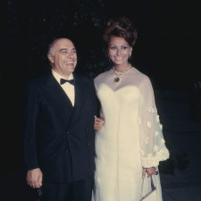 Carlo Ponti byl v době, kdy poznal Sophii Loren, ženatý