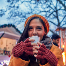 Před pitím horkých nápojů raději několik minut počkejte