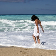 Alergická kopřivka může mít mnoho příčin - třeba sluneční svit nebo kontakt s vodou