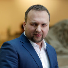 Marian Jurečka má na vládu zcela konkrétní dotaz