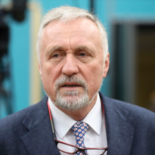 Topolánek vypustil hlášku o kmotrech v době, kdy mu teklo do bot, ta se ale ujala