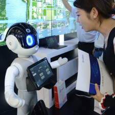 Budoucnost patří robotům...