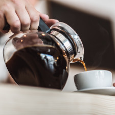 Kofein je zřejmě nejrozšířenější stimulant na světě, tím pádem i nejrozšířenější drogou